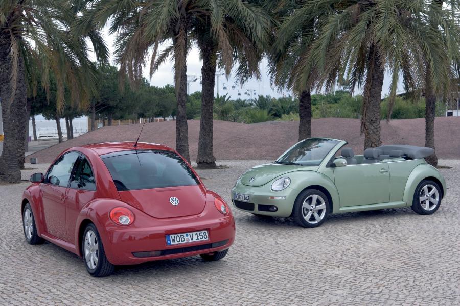  Volkswagen New Beetle 2006 года  (фото 14 из 47)